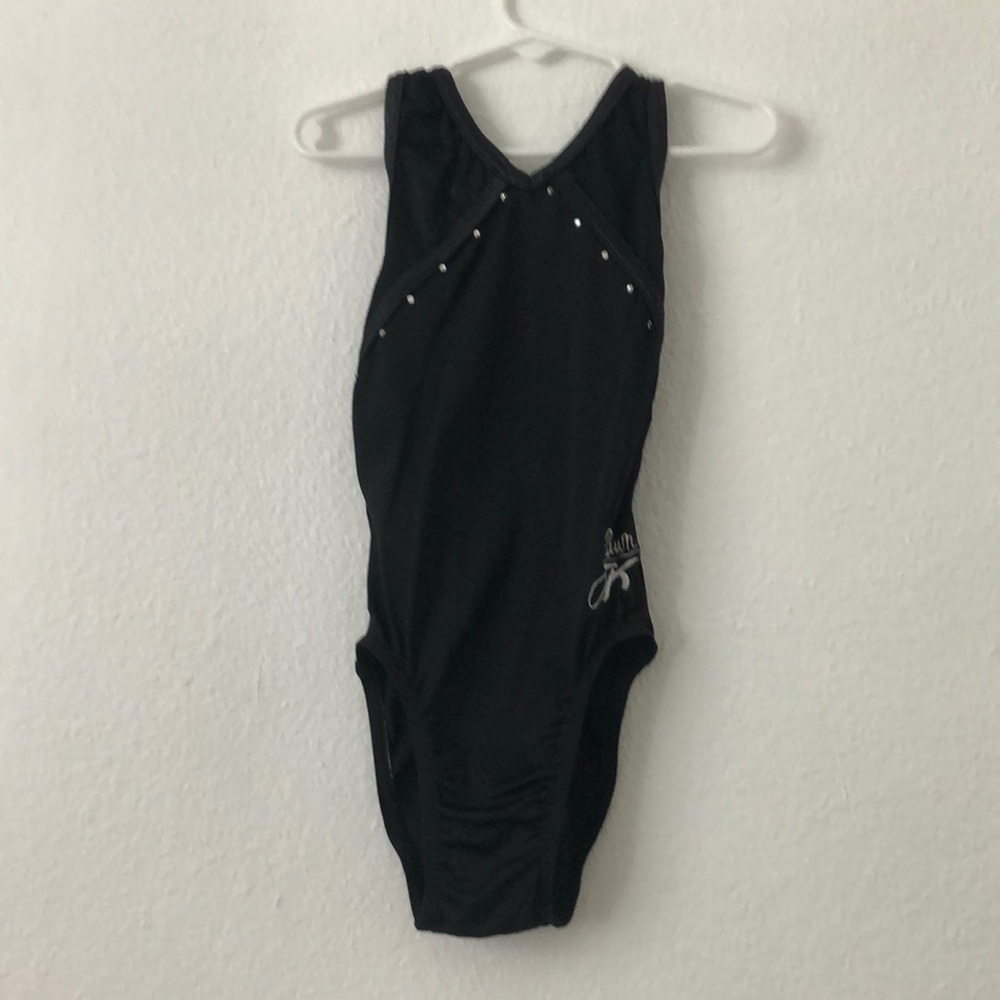 GK ELITE black Shawn Johnson leotard